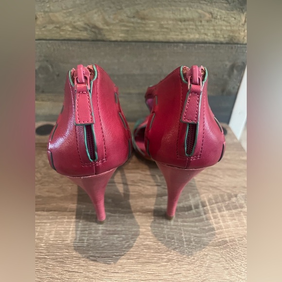 Cole Haan Woven T-Strap Stiletto Sandals with Nike Air Tech in Beet - Size 6.5 - Picture 12 of 15